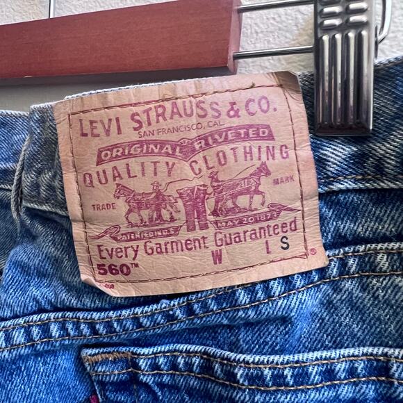 VTG Levis 560 Jeans Size 16R Loose Fit Straight Leg Mom High Rise USA Made - Picture 4 of 11